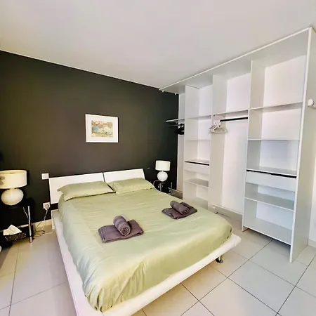 Grand T2 Lumineux, Avec Vue Et Piscine Apartment Toulon